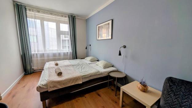 Flat In Zizkov With Free Underground Parking -501- Appartamento