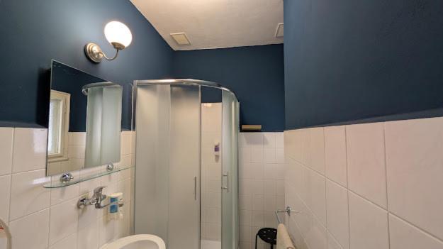 Flat In Zizkov With Free Underground Parking -501- Praga